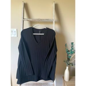 FOREVER 21 LONG SLEEVE SHIRT.